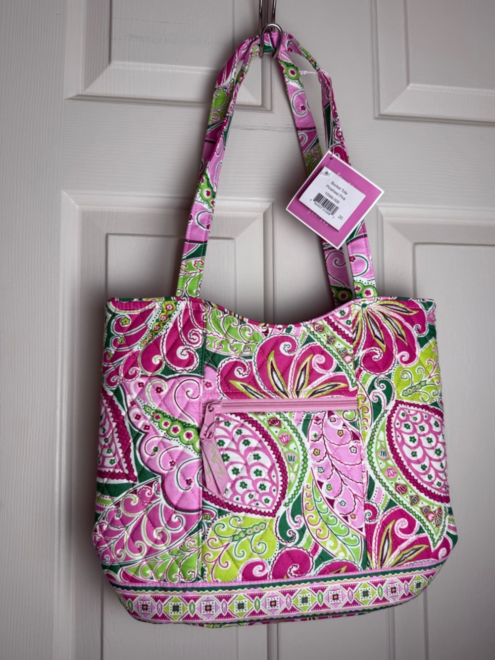 NWT Vera Bradley Pinwheel Pink Bucket Tote Retired Pattern LAST ONE Ships FAST!